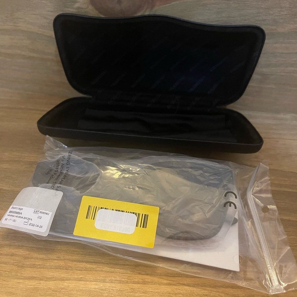 Balenciaga Havana Square Sunglasses - Picture 4 of 7